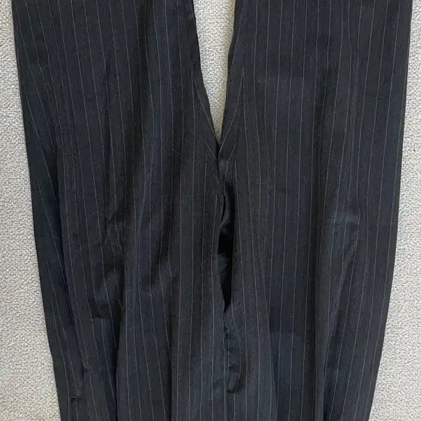 [BUNJANG] NOUN Stripe Pants / 노운 스트라이프 팬츠