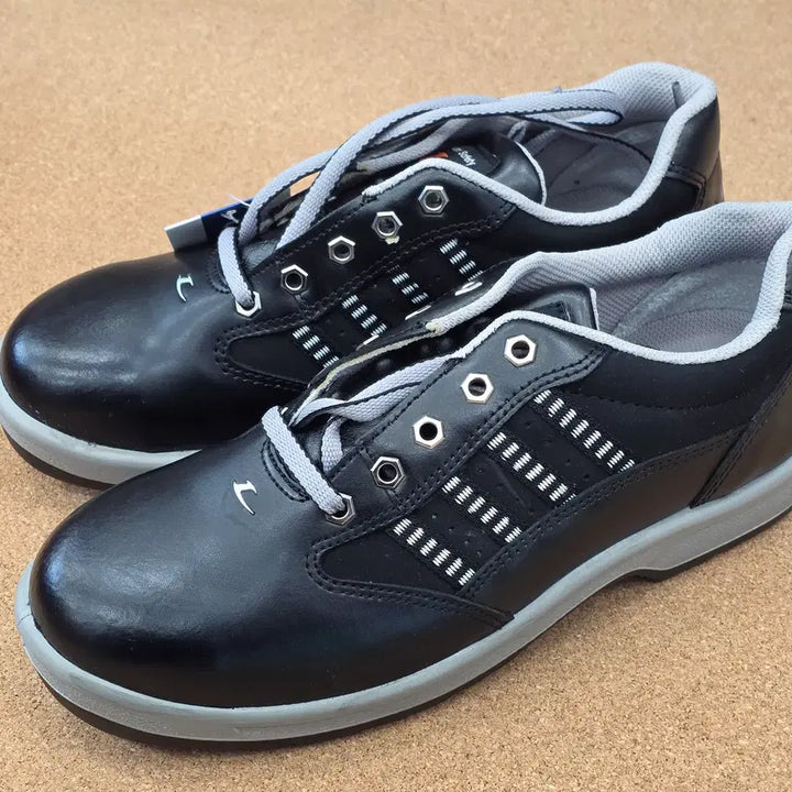 [BUNJANG] Lecaf Safety Work Shoes/Sneakers / 르까프 270사이즈 안전 작업화, 운동화 미착용 새상품