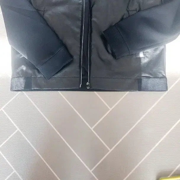 [BUNJANG] Cleveland Apparel Black Leather &amp; Jersey Bomber Jacket / Cleveland Apparel 블랙 점퍼
