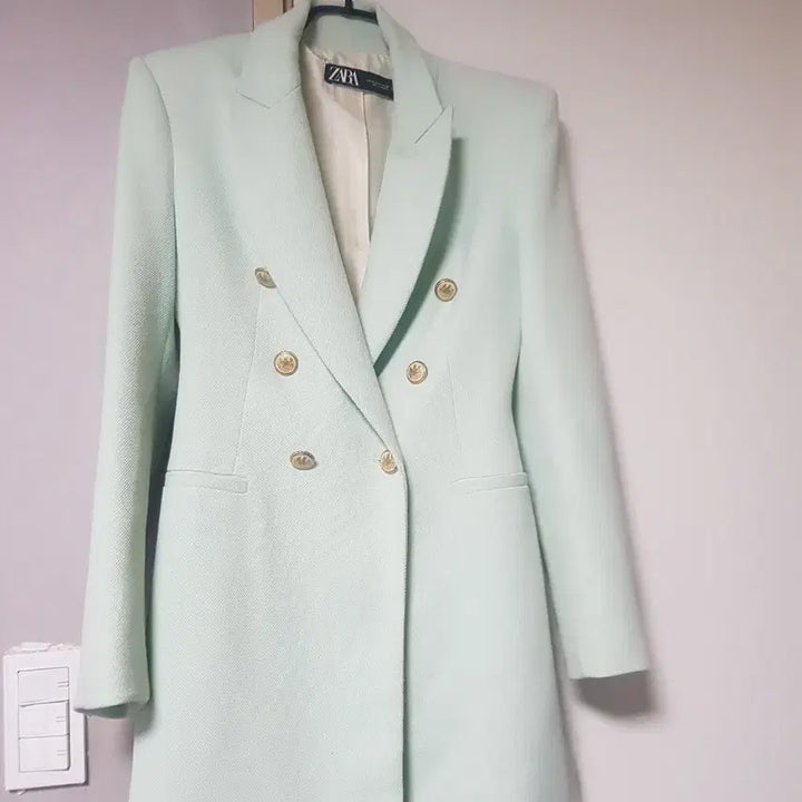 [BUNJANG] ZARA Mint Double-Button Long Jacket / ZARA  자라 브랜드 민트색 더블 버튼 자켓입니다총장84