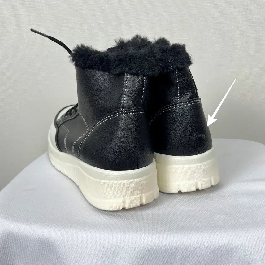 [SOLD OUT] 브루마스 몰리 가죽 털 앵클 부츠 국내제작 신발 235 라덴 빈티지