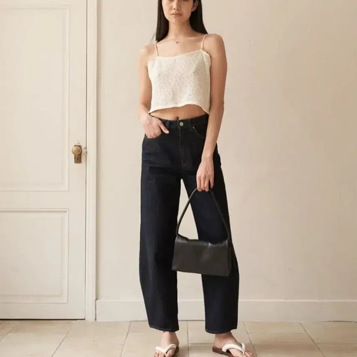 [BUNJANG] Autt Folded Bag Black / 어트 폴디드백 블랙 autt folded bag 낫띵리튼 파사드패턴 가방