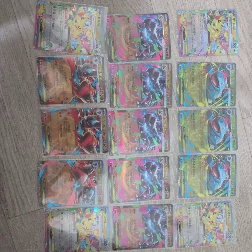 [SOLD OUT] 포켓몬 카드 피카츄/메가리자몽/이상해씨 rr