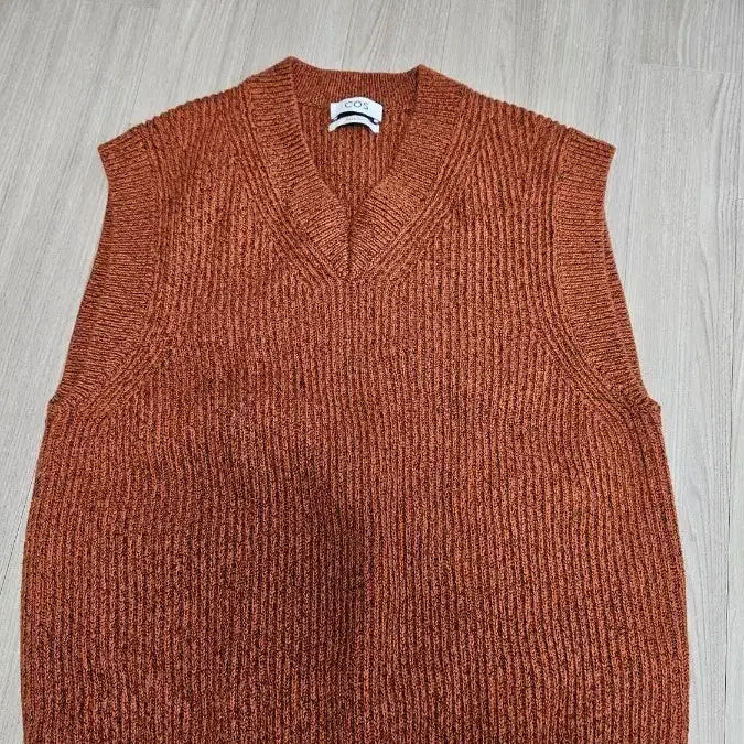 [BUNJANG] COS Knit Vest S / Cos / 니트베스트 / S