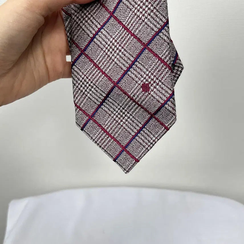 [SOLD OUT] 닥스 체크 실크 넥타이 라덴 빈티지