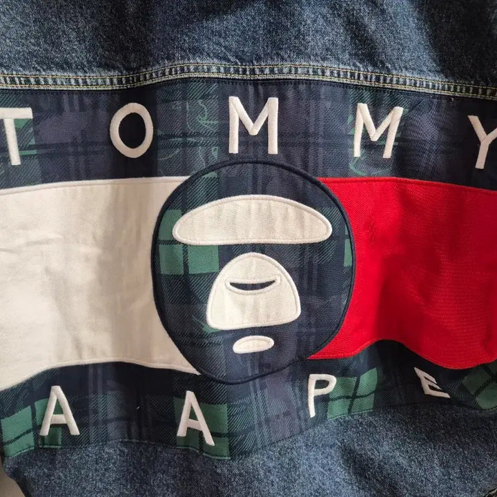 [BUNJANG] Tommy Hilfiger x BAPE Collaboration Denim Jacket / 타미힐피거 x 에이프 콜라보 데님 자켓 M
