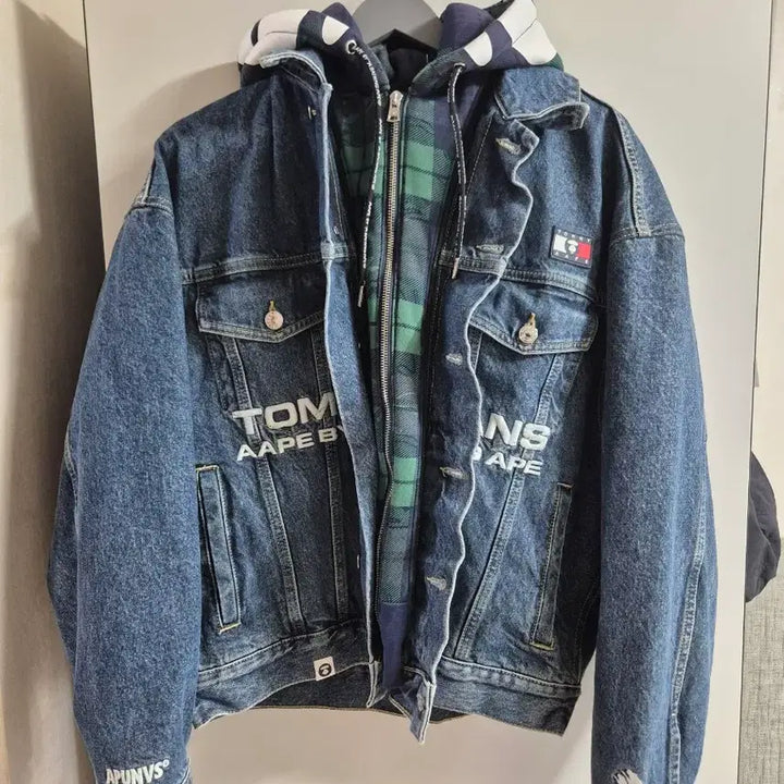 [BUNJANG] Tommy Hilfiger x BAPE Collaboration Denim Jacket / 타미힐피거 x 에이프 콜라보 데님 자켓 M