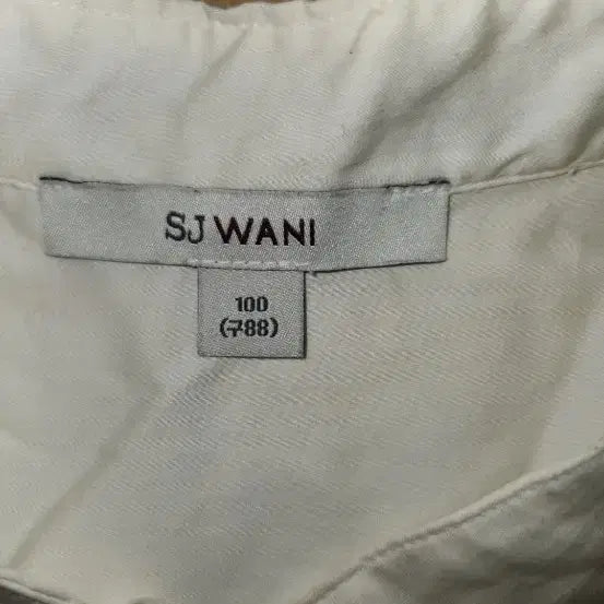 [BUNJANG] SYWANI White Shirt Size 88 / SYWANI 화이트 셔츠 88사이즈입니다