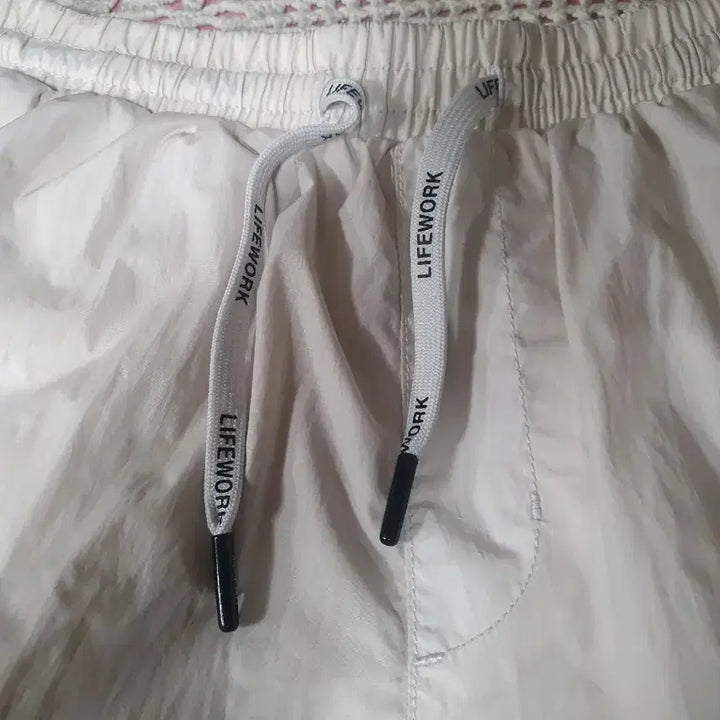 [BUNJANG] Lifework Nylon Shorts Size 34 / 라이프워크 반바지  32/34