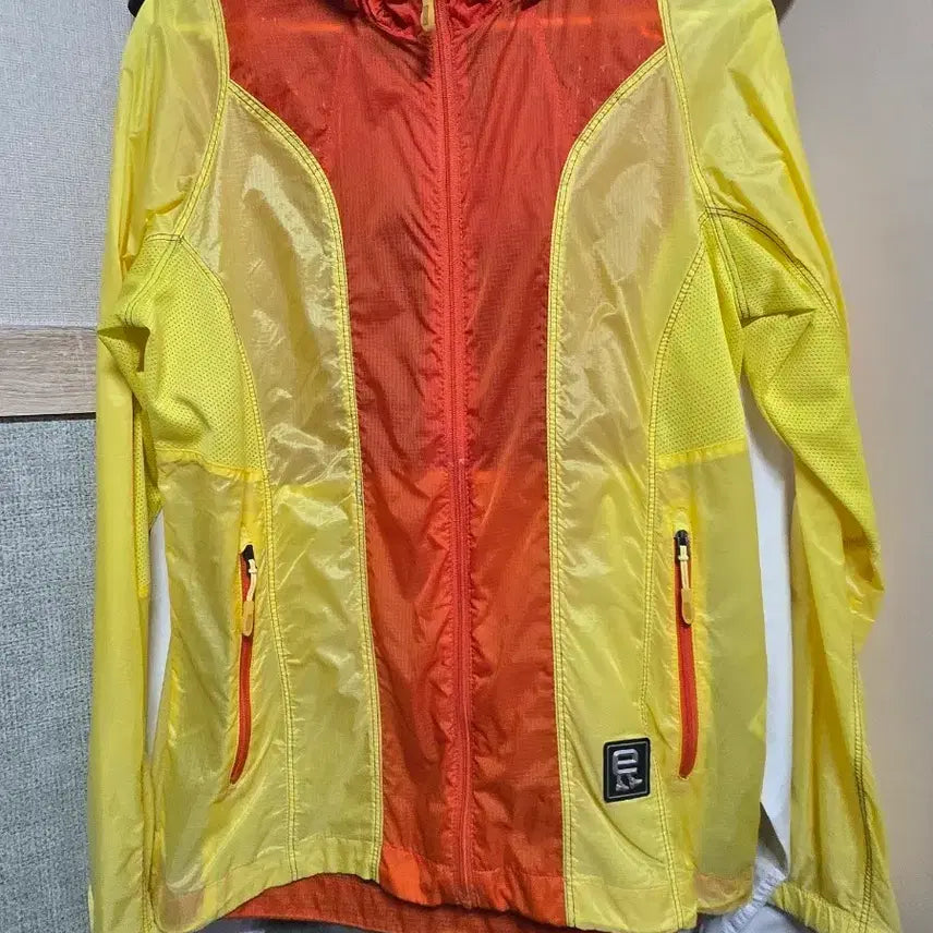 [BUNJANG] RCB Windbreaker Yellow/Orange Size 95 / RCB 바람막이 95사이즈 옐로우/오렌지