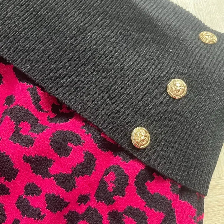 [BUNJANG] Gyaru Pink/Black Leopard Off-Shoulder Knit / 갸루 핑크/블랙 레오파드 오프숄더 니트