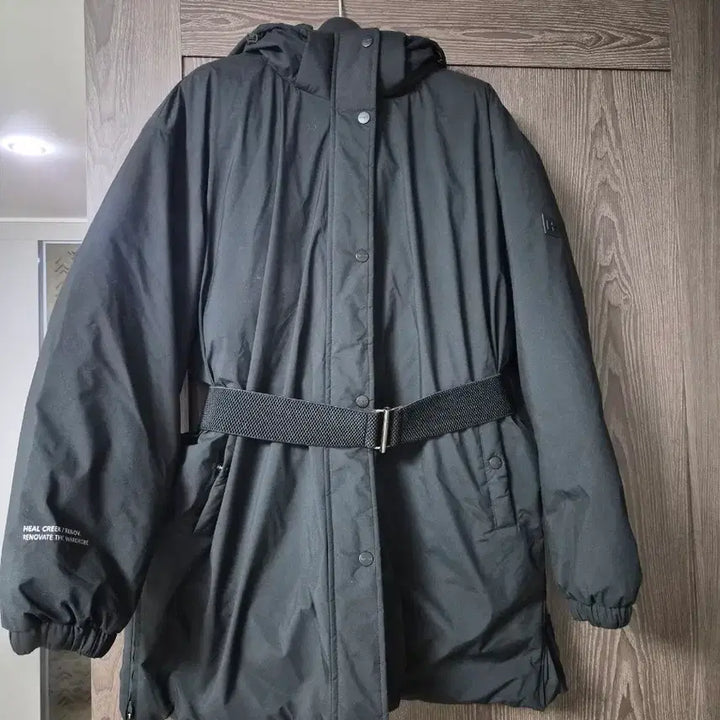 [BUNJANG] Hill Creek Belted Padded Jacket Black Size 100 / 힐크릭 벨트 패딩 블랙 100