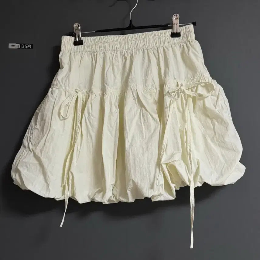 [BUNJANG] White Balloon Mini Skirt / 화이트 벌룬 미니 스커트
