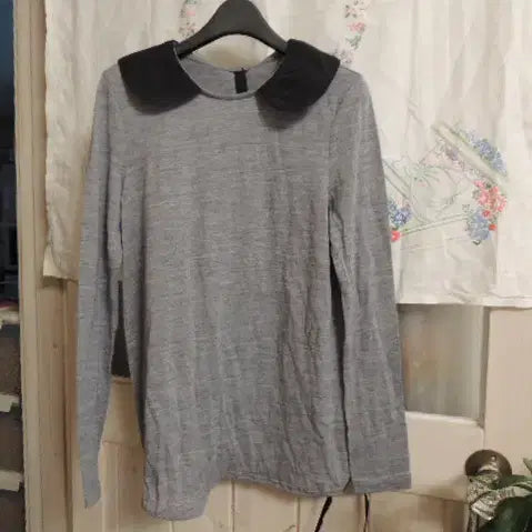 [BUNJANG] Melazine Grey Cotton Blend Blouse with Flat Collar / 블랙플랫 카라 이쁜 멜라진그레이 면 블라우스티 / 반품 42cm