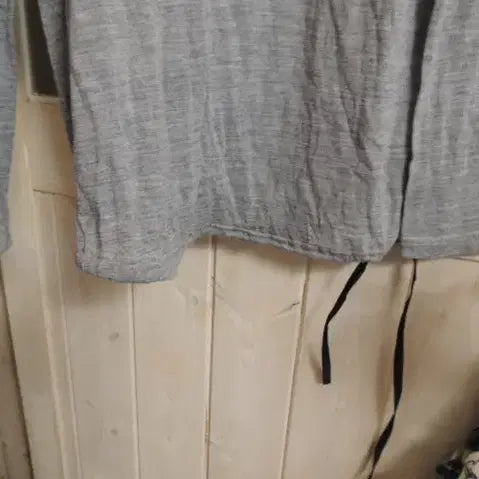 [BUNJANG] Melazine Grey Cotton Blend Blouse with Flat Collar / 블랙플랫 카라 이쁜 멜라진그레이 면 블라우스티 / 반품 42cm