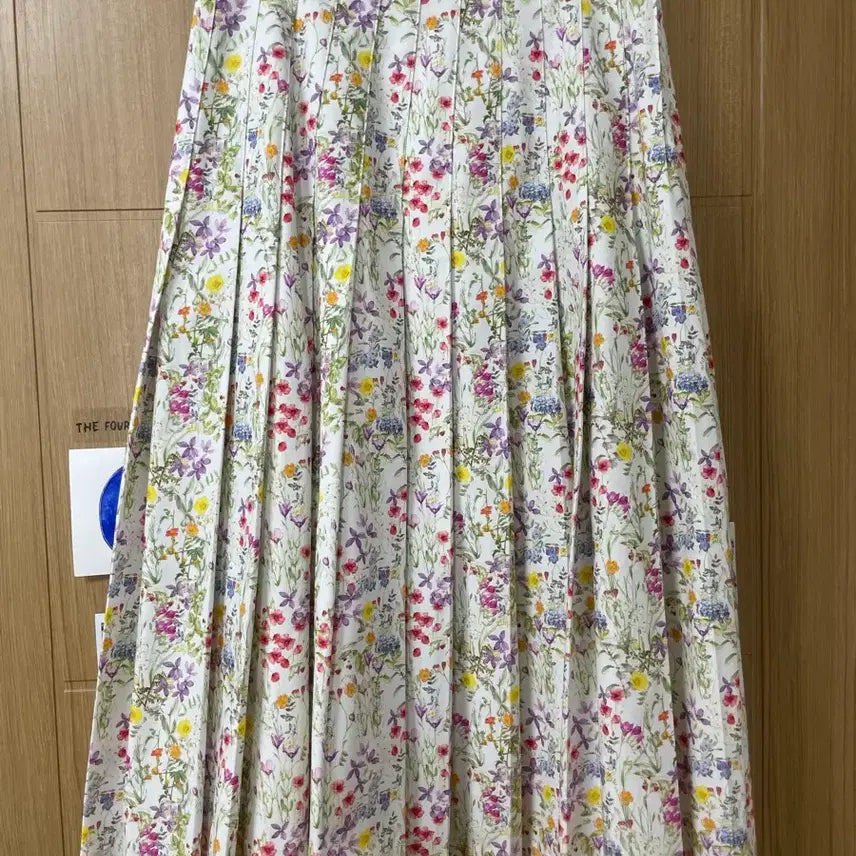 [BUNJANG] Fletta Flower Pleats Skirt / fletta 플레따 플라워 플리츠 스커트