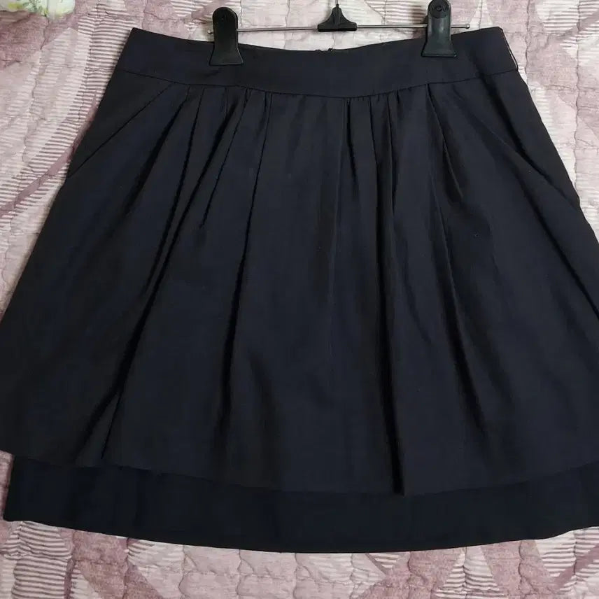 [BUNJANG] ON&amp;ON Navy Midi Skirt / 온앤온봄여름스커트 27인치  ON&amp;ON 네이비남색
