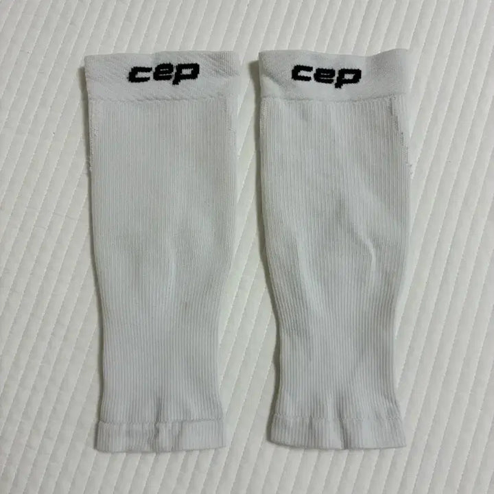 [BUNJANG] CEP, 2XU, SocksUp, On Running, Hivel Running Socks Bundle / CEP 온러닝 2XU 삭스업 하이블 코어런 카프슬리브 엘리트 러닝삭스