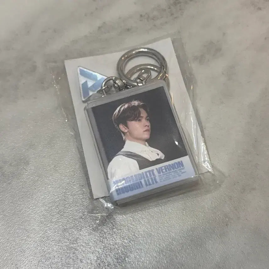 [BUNJANG] SEVENTEEN Vernon Recaps Keychain / 세븐틴 버논 리캡