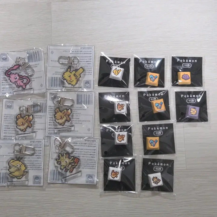 [BUNJANG] Pokemon Metamon &amp; Psyduck Keycaps Set / cu 포켓몬 키캡 아크릴 메타몽 고라파덕 피카츄 이브이 꼬부기 뮤 나옹