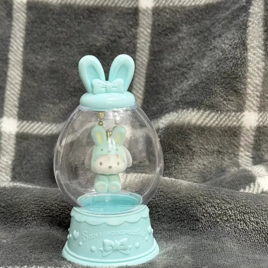 [BUNJANG] Sanrio Pochacco 2020 Easter Fluffy Figure / 산리오 포차코 2020 이스터 플로키 피규어