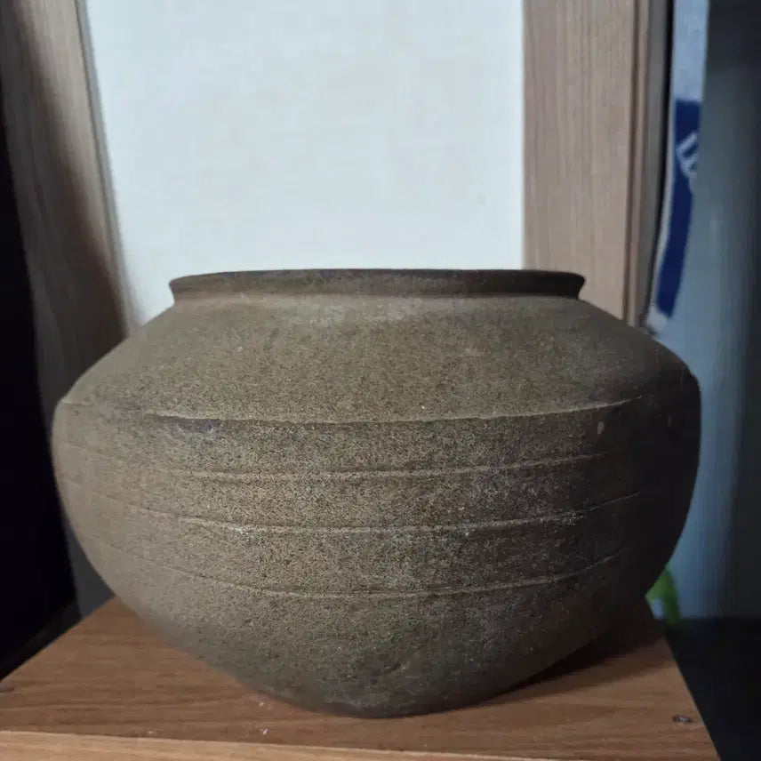 [BUNJANG] Silla Dynasty Pottery Vase / 신라 토기(골동품)