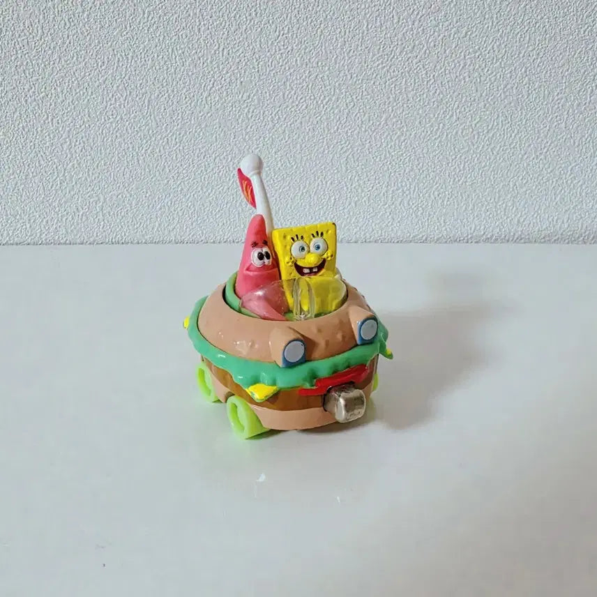 [BUNJANG] SpongeBob Patrick Star Burger Car Vintage Rare Toy / 스폰지밥 뚱이 햄버거카 햄버거 자동차 고전 레어