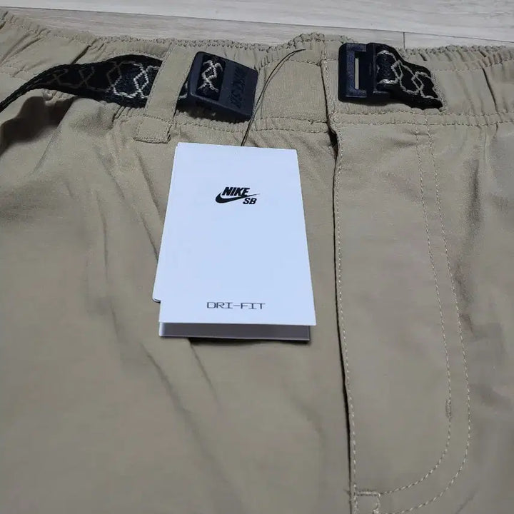 [BUNJANG] Nike SB Parachute Cargo Pants XL / 나이키 SB 파라슈트 카고 팬츠 XL 새상품