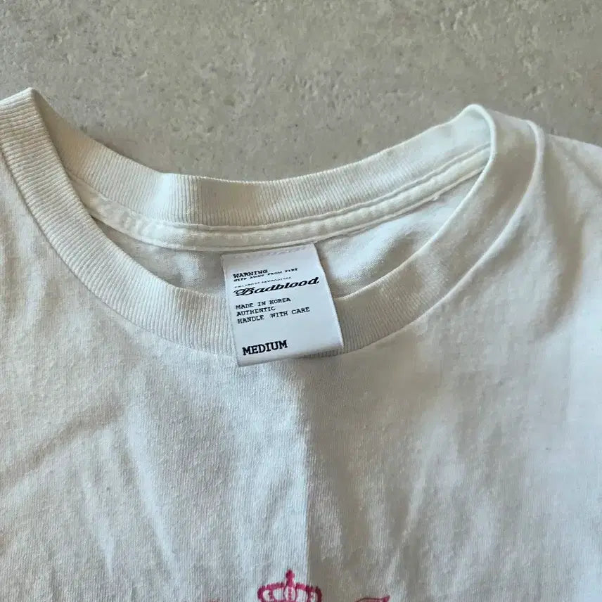 [BUNJANG] Bad Blood Graphic T-Shirt White / 배드블러드반팔 m