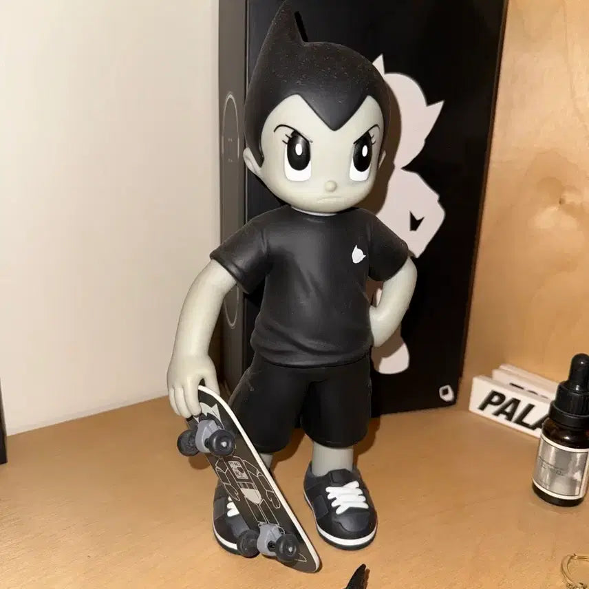 [BUNJANG] Toycube 60th Anniversary Astro Boy Atom Figure / 60주년 토이큐브 아톰 피규어
