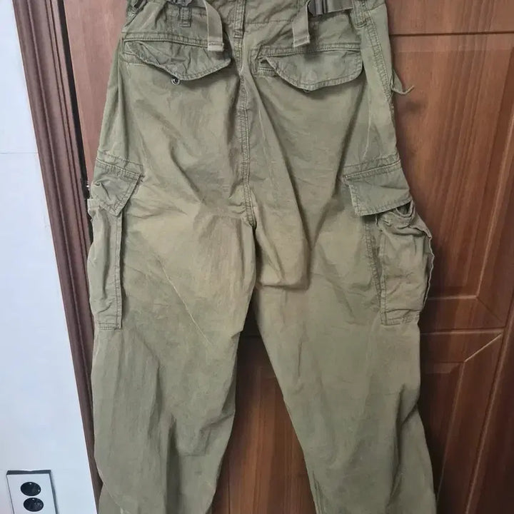[BUNJANG] Whoau Khaki Cargo Pants (M) / 후아유 카키 카고팬츠 m