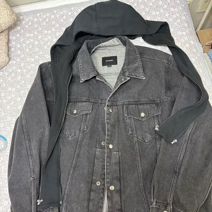 [BUNJANG] Covernat Hooded Denim Jacket Black / 커버낫 후드 데님 자켓 블랙