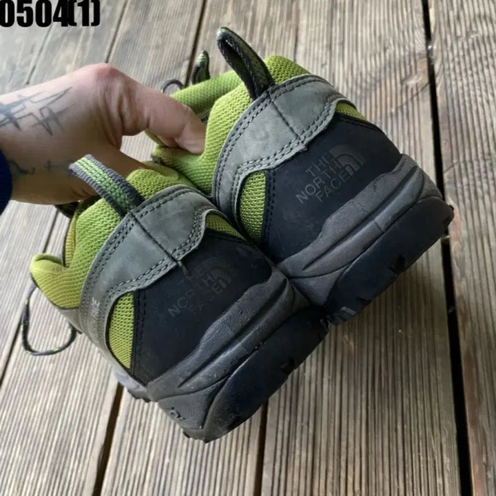 [BUNJANG] The North Face Green/Gray Hiking Boots Size 270 / 노스페이스 그린/회색 등산화 270