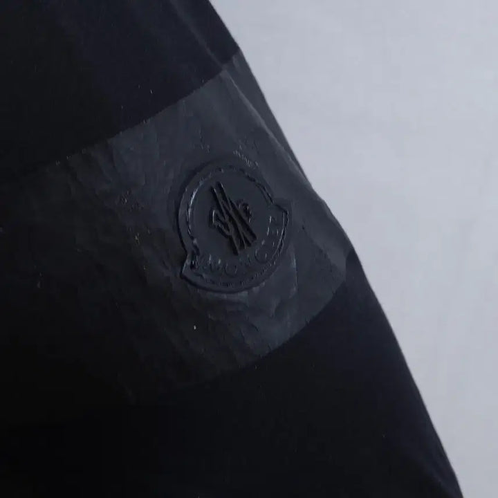 [BUNJANG] Moncler Hooded Jumper / 몽클레어 후드점퍼