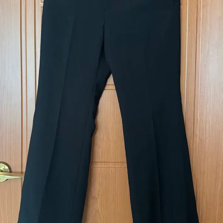 [BUNJANG] Uniqlo Black Bootcut Slacks Pants / 새 옷 유니클로 바지