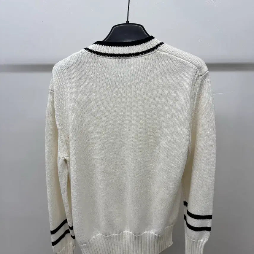 [BUNJANG] Moncler Monogram Knit M / 몽클레어 모노그램 니트 M