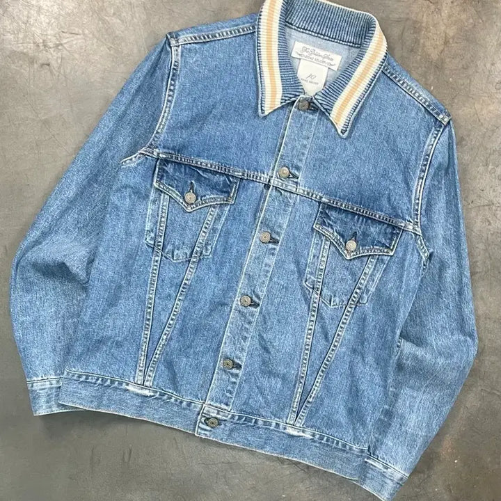 [BUNJANG] Remi Relief Denim Trucker Jacket / 레미 릴리프 데님 트러커 자켓