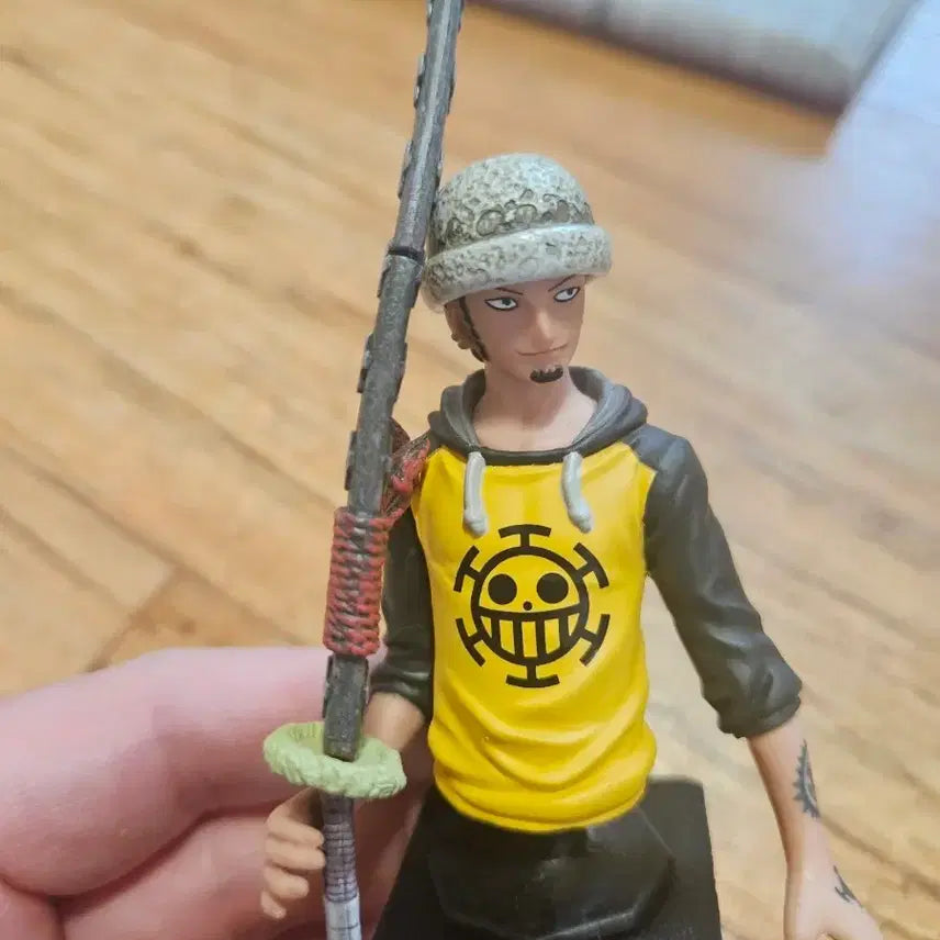 [BUNJANG] One Piece Trafalgar Law Bust Figure / 원피스 트라팔가 로 피규어 흉상