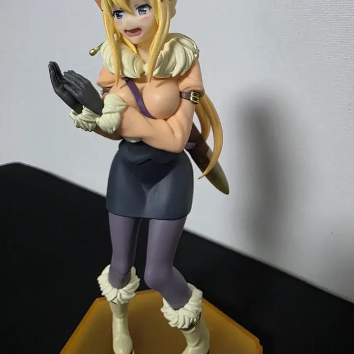 [BUNJANG] KonoSuba Darkness Figure / 이멋진 세계에 축복을! 다크니스 피규어