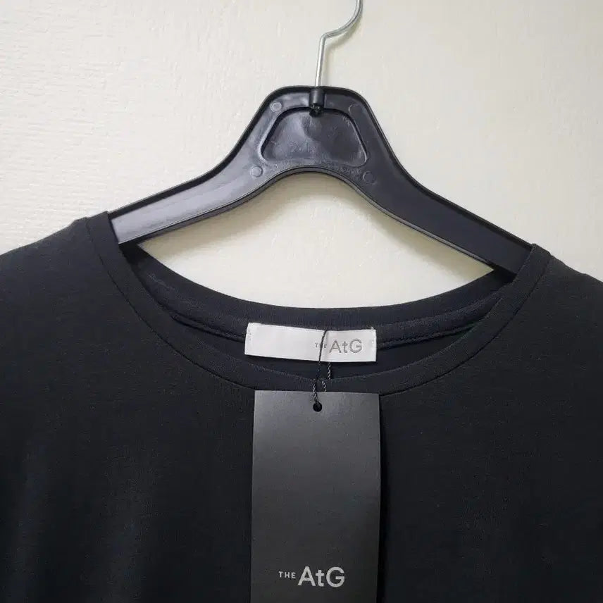 [SOLD OUT] 새상품 엣지 블라우스 66
