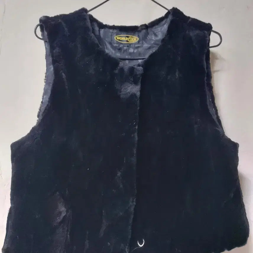 [BUNJANG] World Mopy Black Cropped Mink Fur Vest / 월드모피 블랙 깎은밍크퍼 베스트 조끼