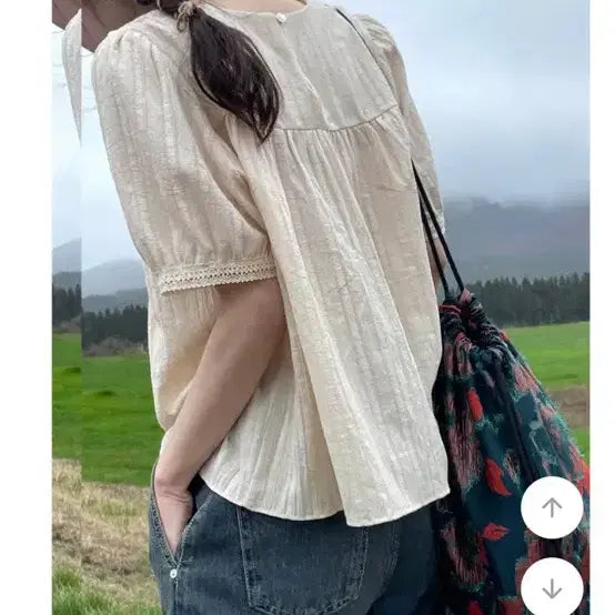 [BUNJANG] Kim Ahop Punching Blouse - Beige / 김아홉 펀칭 블라우스 베이지 새상품