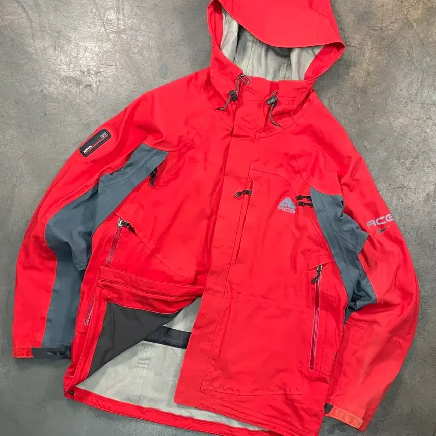 [BUNJANG] Nike ACG 00s Ventilated Windbreaker Jacket / 00s 나이키ACG 벤틸레이티드 바람막이