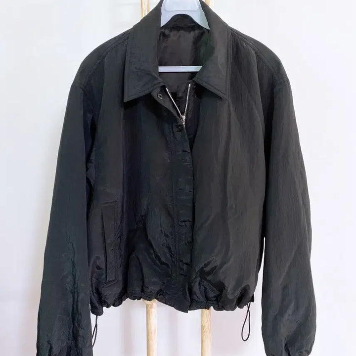 [BUNJANG] BEAKER Lightweight Black Jacket Jumper (Size 66-77) / 몽빈티지(66~77)BEAKER비이커여자블랙경량자켓점퍼