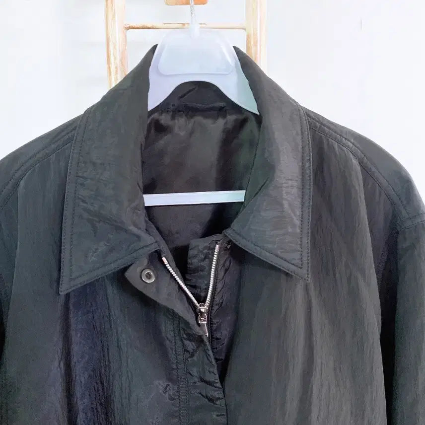 [BUNJANG] BEAKER Lightweight Black Jacket Jumper (Size 66-77) / 몽빈티지(66~77)BEAKER비이커여자블랙경량자켓점퍼