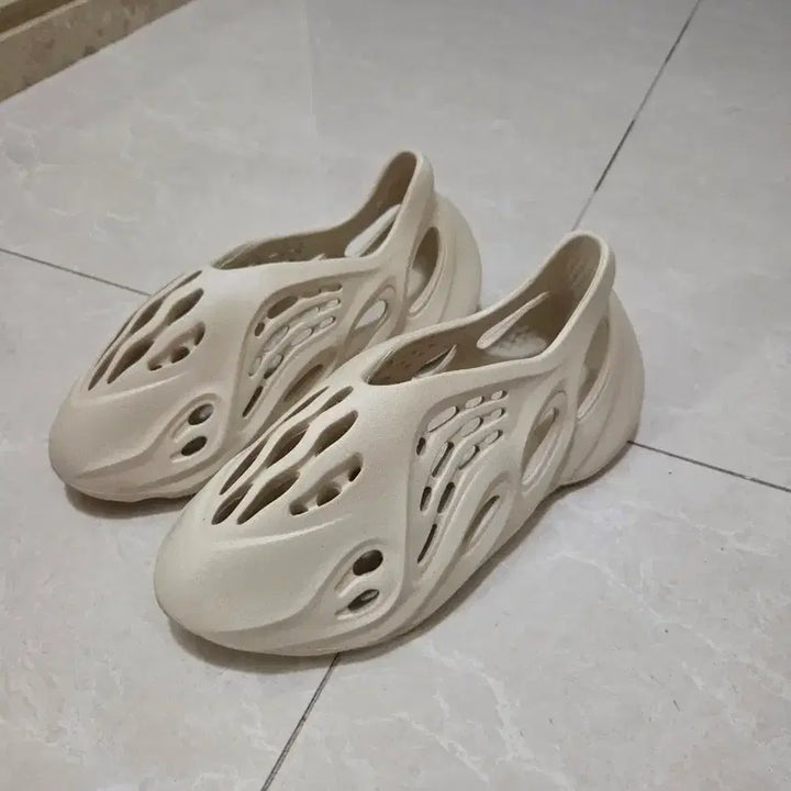 [SOLD OUT] 이지폼러너 샌드
