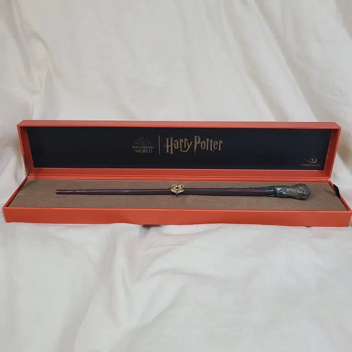 [BUNJANG] Harry Potter Wands 4-Piece Bundle (Cine Replicas) / 정품 해리포터 지팡이 4개 일괄 (씨네레플리카 버전)