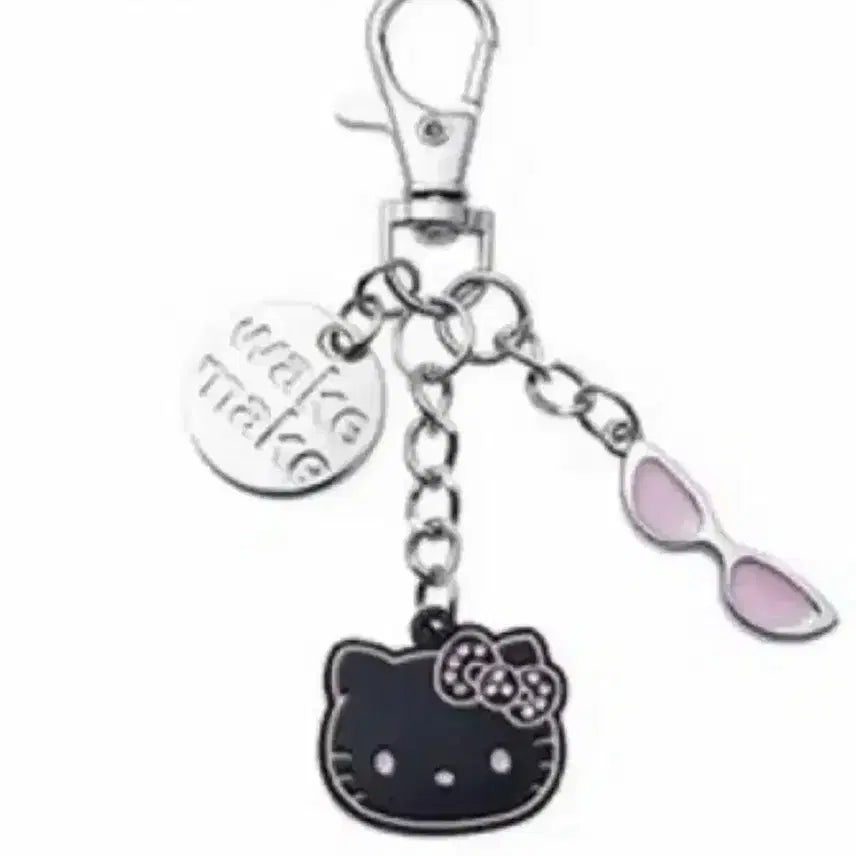 [BUNJANG] WAKEMAKE Hello Kitty Charm Keychain (Sealed New) / 웨이크메이크 헬로키티 참키링 (미개봉 새상품)