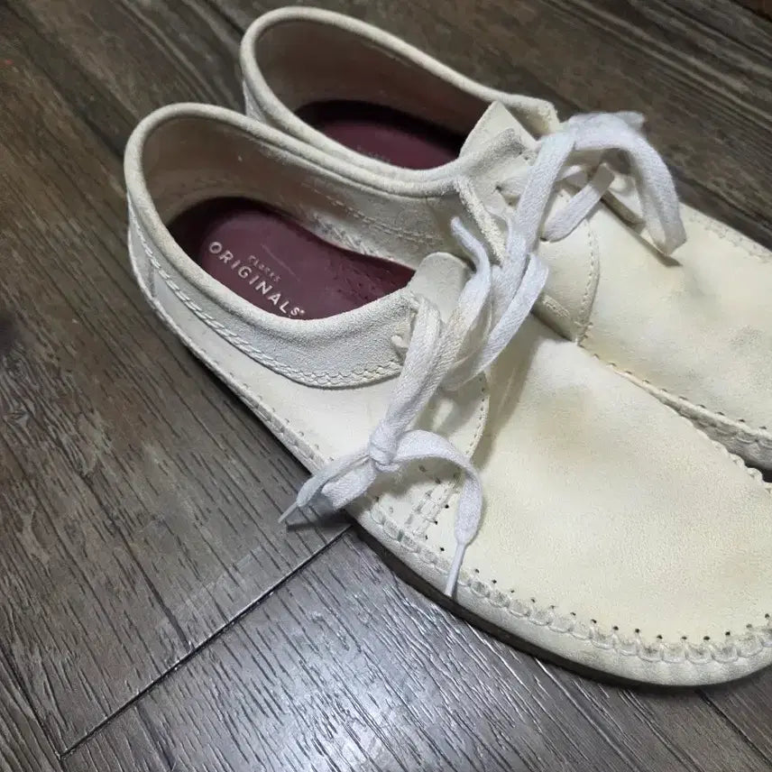 [BUNJANG] Clarks Weaver Suede Ivory 270 / 클락스 위버 스웨이드 아이보리 270