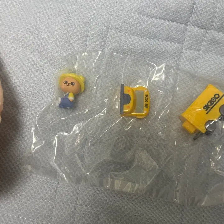 [BUNJANG] Stray Kids SKZOO Japan Gacha School Bus Figure Seungmin / 퍼핌 스키주 스트레이키즈 일본 가챠 스쿨버스 피규어 퍼핌 승민